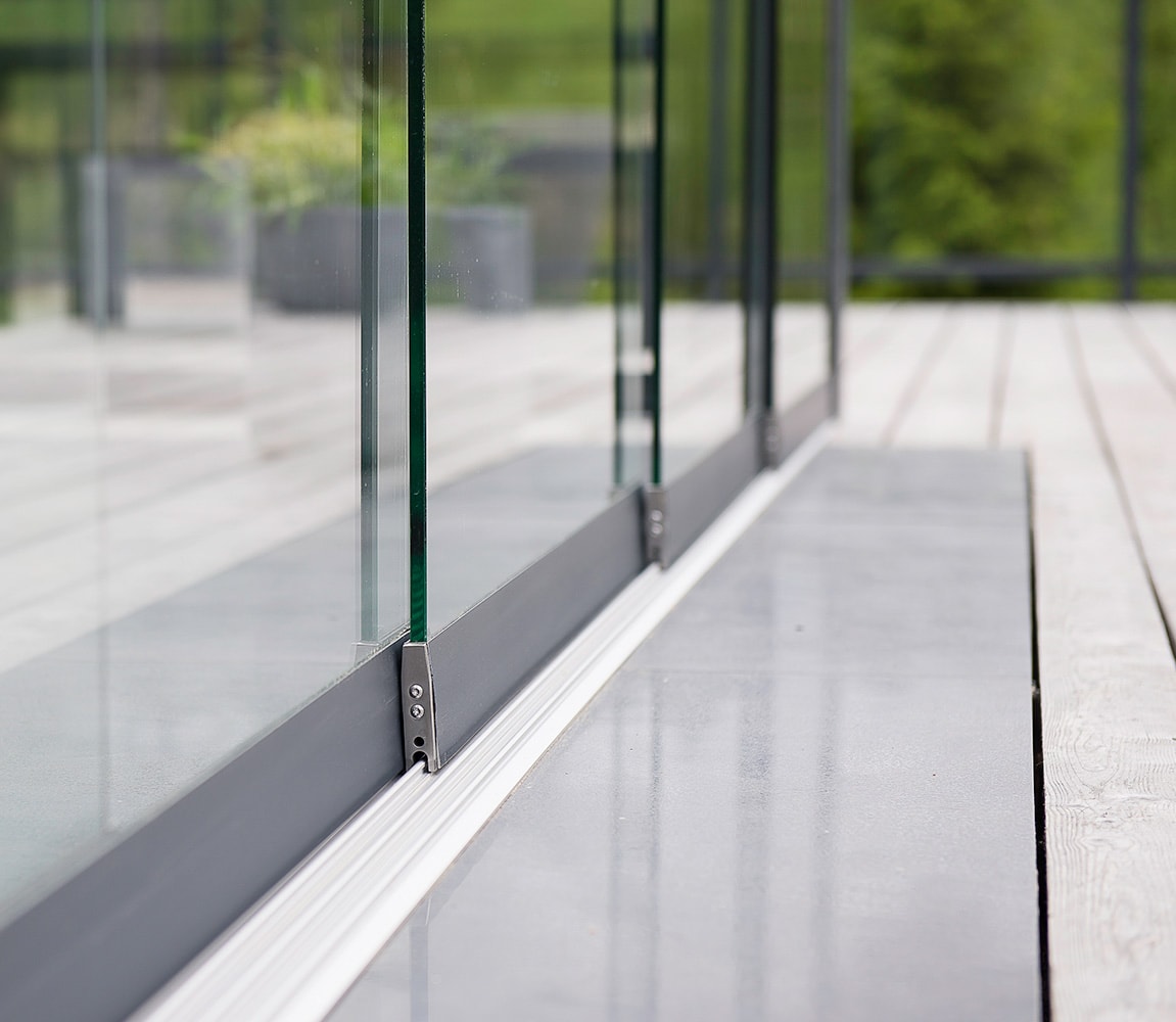 Ultraline Classic RAL7016 Panorama Detail AL 24 web