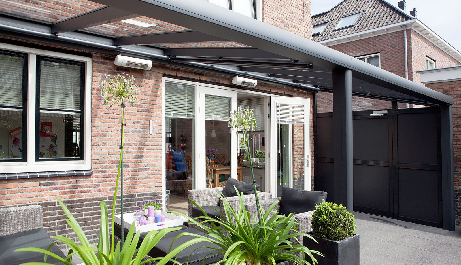 Voor een dagje uit vervoer Kluisje Aluminium overkapping voor het overkappen van uw terras | Lugo