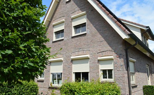 Rolluiken aluminium met ronde kap