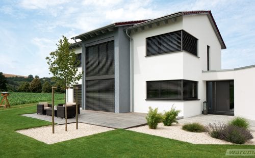 Buitenjaloezieën moderne woning